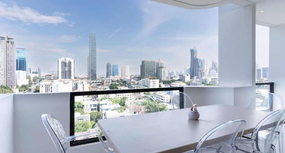 Condo en venta de 3 habitaciones en Watthana, Bangkok