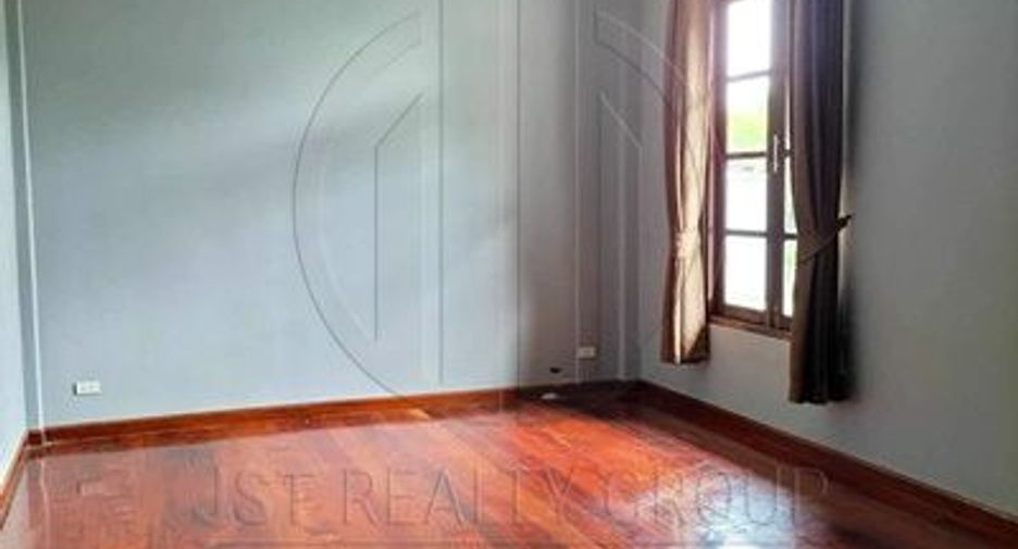 Haus zum Kauf mit 5 Zimmer in Prawet, Bangkok