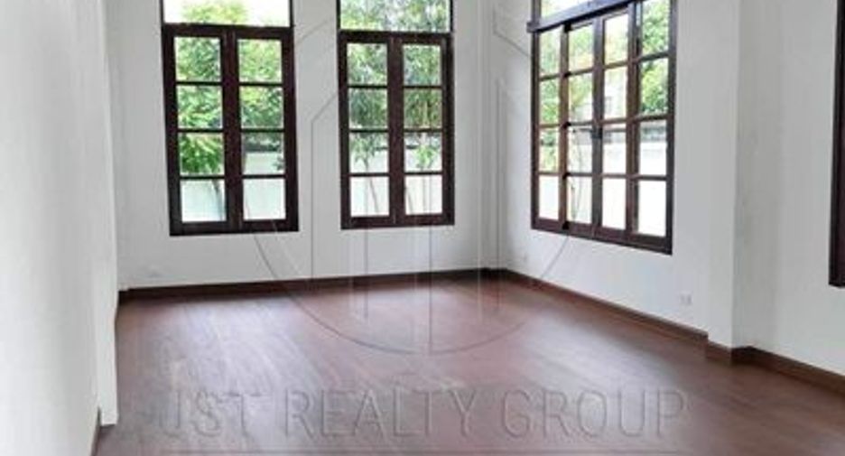 Haus zum Kauf mit 5 Zimmer in Prawet, Bangkok