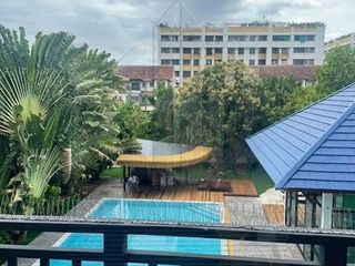 For sale 5 Beds house in Prawet, Bangkok