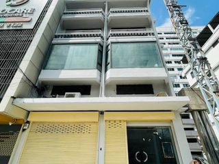 Gewerbefläche zur Miete in Lat Phrao, Bangkok