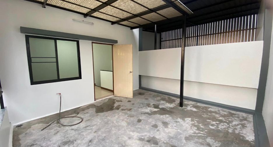 出租 4 卧室 公寓 在 Bang Na, 曼谷