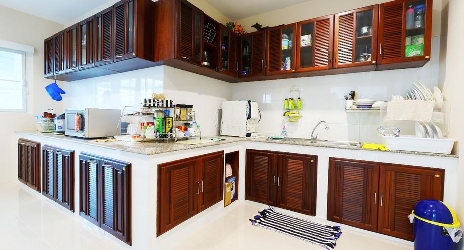 Casa en venta de 4 habitaciones en Bang Khen, Bangkok