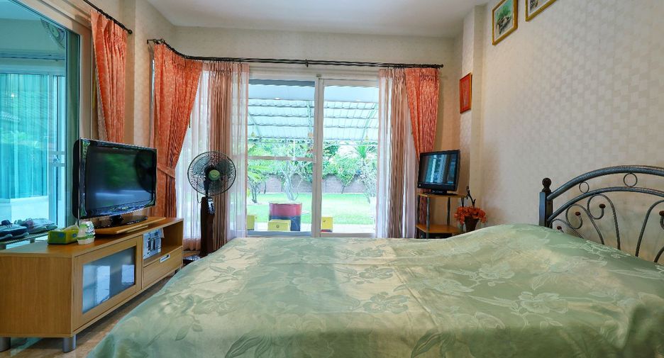 Casa en venta de 4 habitaciones en Bang Khen, Bangkok