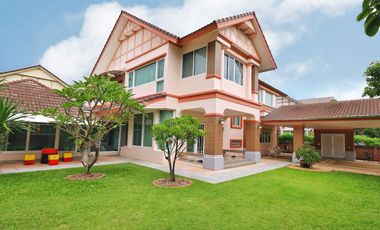 出售 4 卧室 独立屋 在 Bang Khen, 曼谷