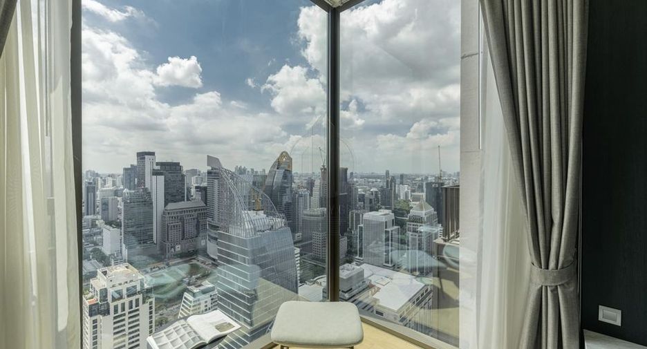 For sale 1 bed condo in Pathum Wan, Bangkok