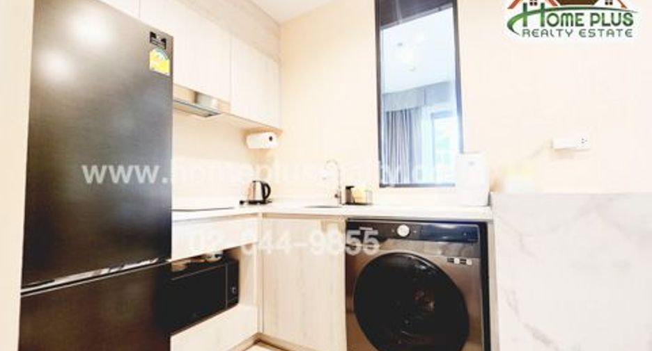 For sale 1 bed condo in Pathum Wan, Bangkok