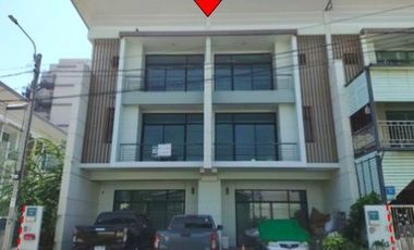 出售 公寓 联排别墅 在 Mueang Nonthaburi, Nonthaburi