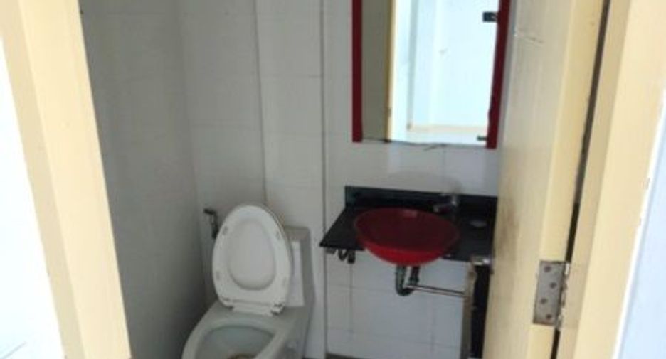 出售 公寓 联排别墅 在 Mueang Nonthaburi, Nonthaburi