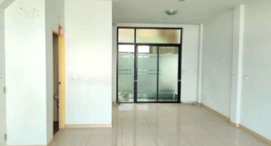 出售 公寓 联排别墅 在 Mueang Nonthaburi, Nonthaburi