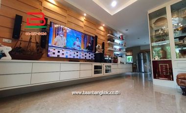 À vendre 4 chambres maison à Bang Bua Thong, Nonthaburi