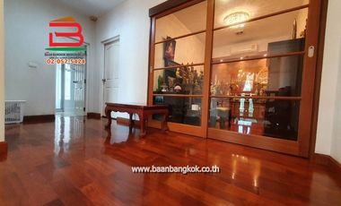 À vendre 4 chambres maison à Bang Bua Thong, Nonthaburi