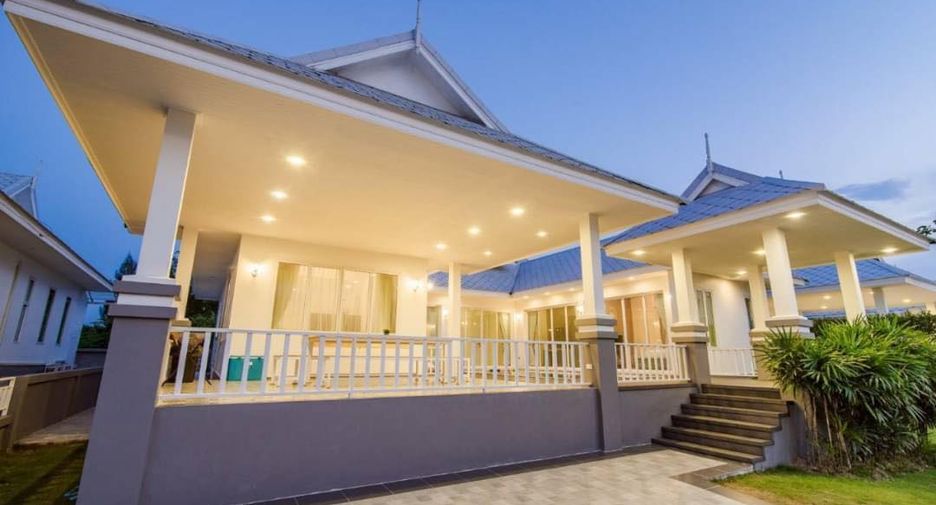 For rent and for sale 4 bedrooms villa in Hua Hin, Prachuap Khiri Khan