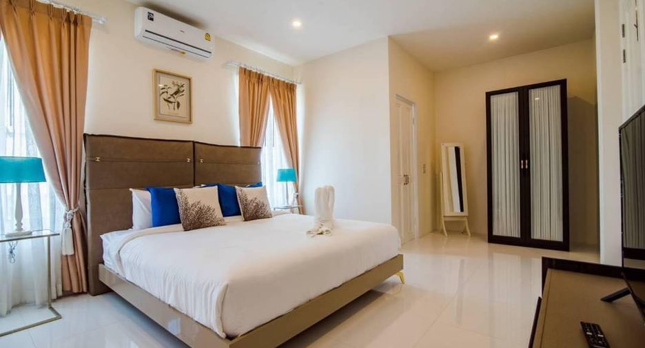For rent and for sale 4 bedrooms villa in Hua Hin, Prachuap Khiri Khan