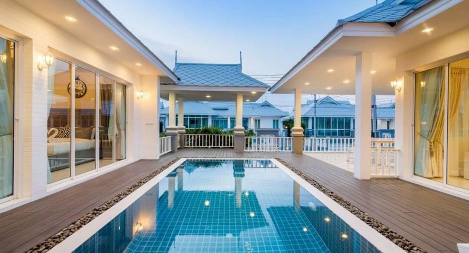 For rent and for sale 4 bedrooms villa in Hua Hin, Prachuap Khiri Khan