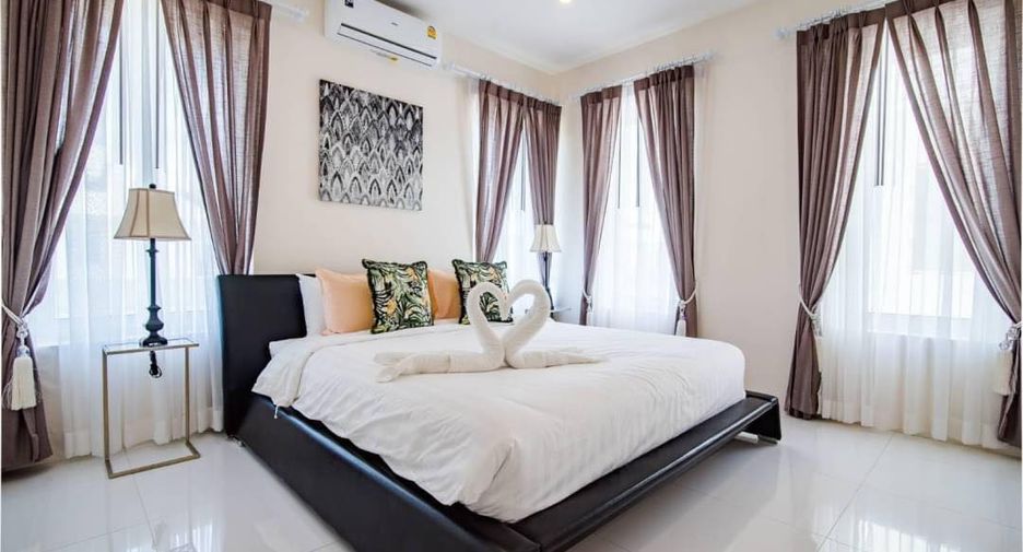 For rent and for sale 4 bedrooms villa in Hua Hin, Prachuap Khiri Khan