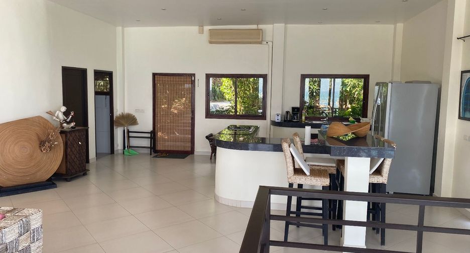 For sale 4 bedrooms villa in Ko Samui, Surat Thani