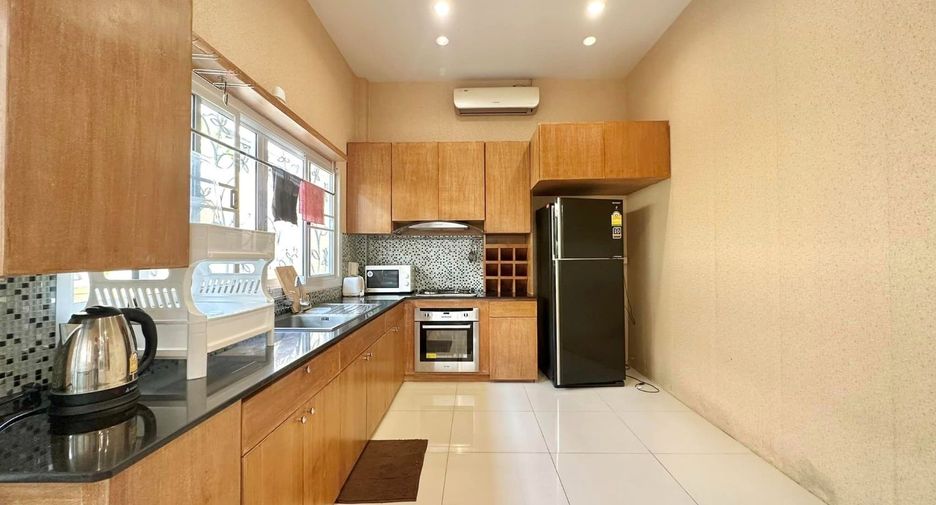 For rent and for sale 2 bed villa in San Sai, Chiang Mai