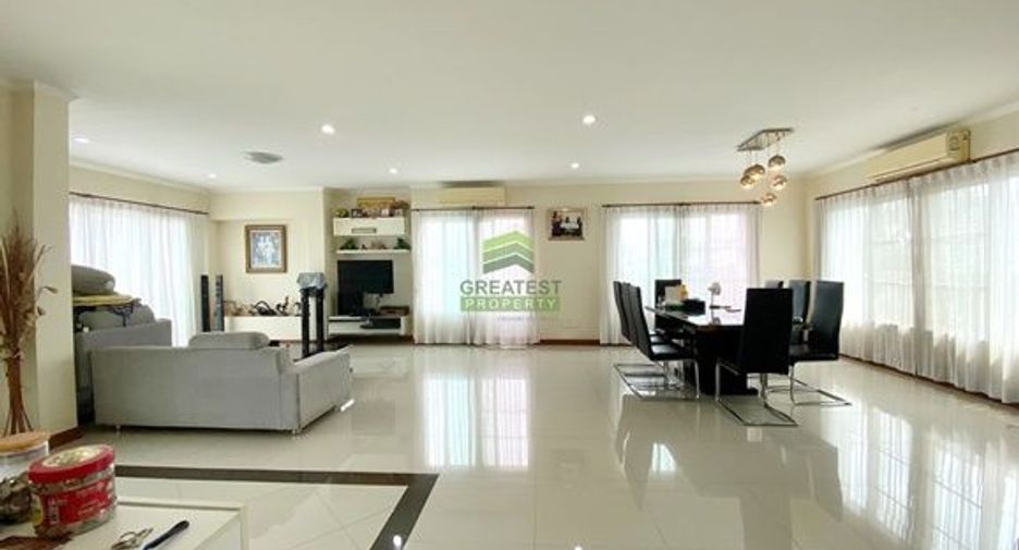 Haus zum Kauf mit 5 Zimmer in Bang Kapi, Bangkok