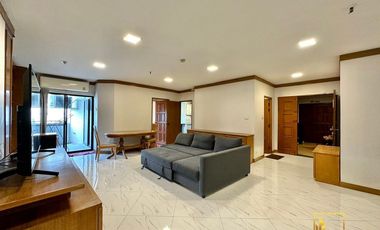For rent 3 bedrooms condo in Watthana, Bangkok