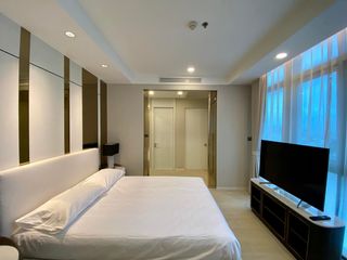 À louer 3 chambres condo à Khlong Toei, Bangkok