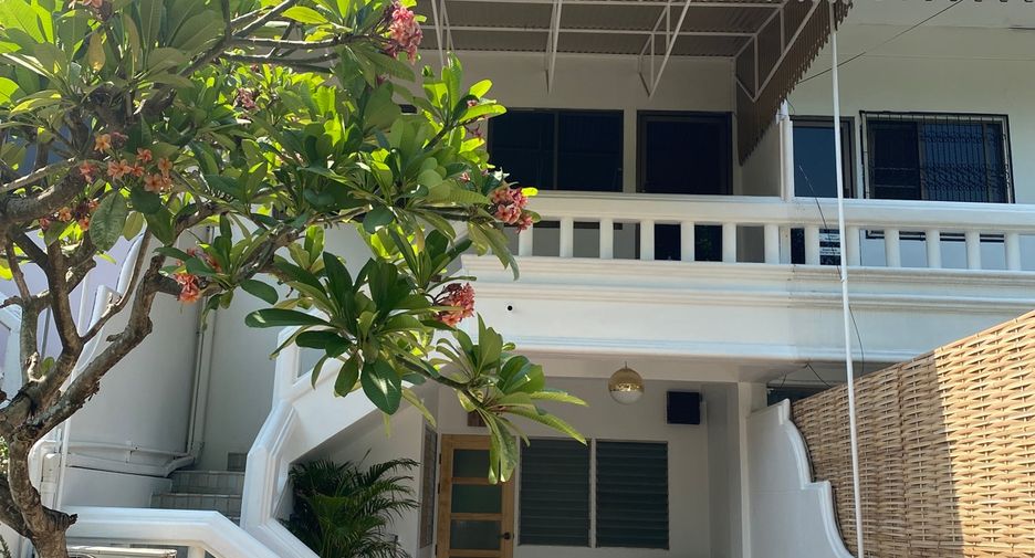 ให้เช่า 3 ห้องนอน ทาวน์เฮ้าส์ ใน สันทราย, เชียงใหม่