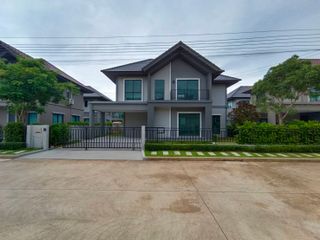For rent 3 Beds house in Bang Bo, Samut Prakan