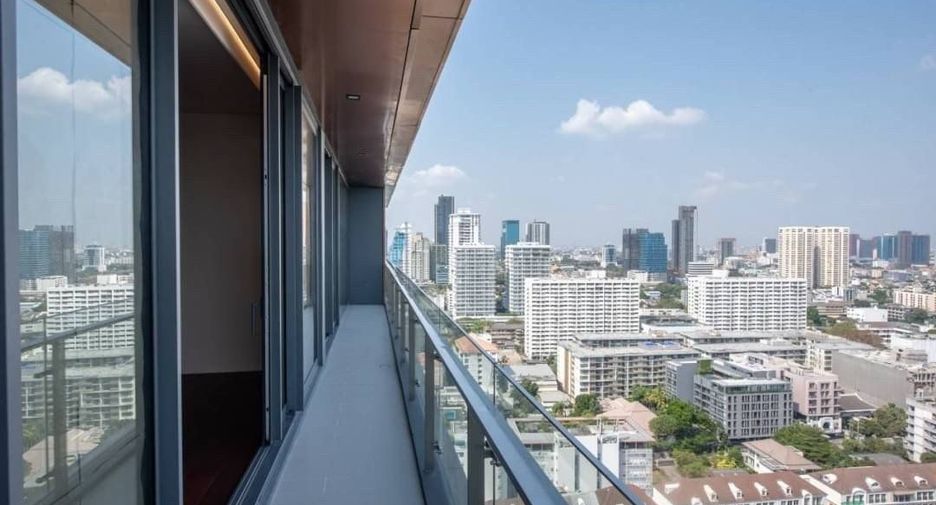 Condo en venta de 3 habitaciones en Watthana, Bangkok