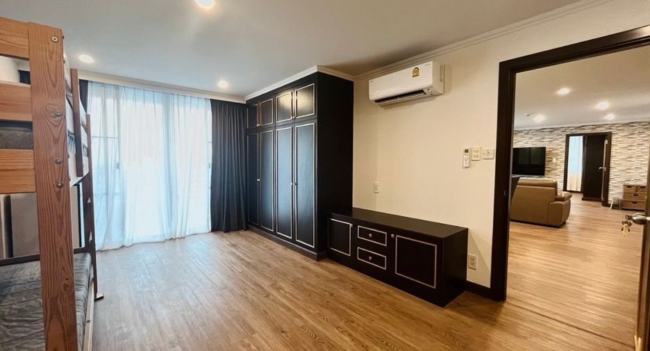 ขาย 3 ห้องนอน คอนโด ใน คลองเตย, กรุงเทพฯ