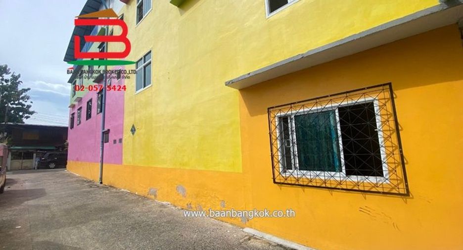 For sale 13 bedrooms retail Space in Chom Thong, Bangkok