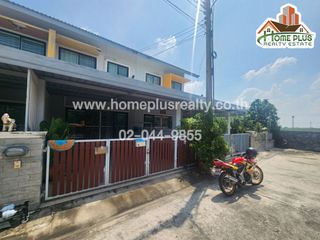 For sale 3 bedrooms townhouse in Phan Thong, Chonburi