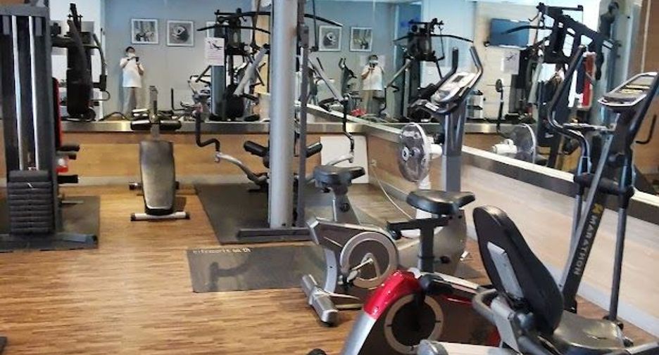 For rent 1 bed condo in Watthana, Bangkok
