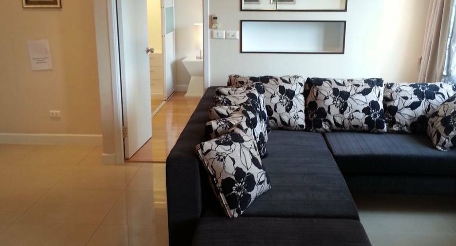 For rent 1 bed condo in Watthana, Bangkok