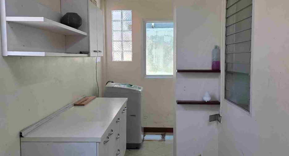 Casa en alquiler de 3 habitaciones en Ban Chang, Rayong