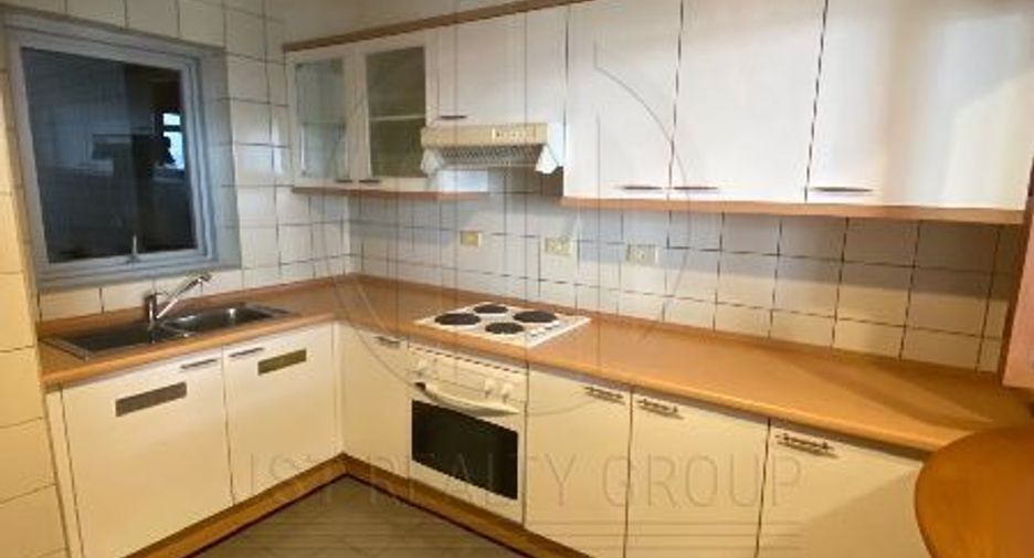 Wohnung zur Miete mit 3 Zimmer in Pathum Wan, Bangkok