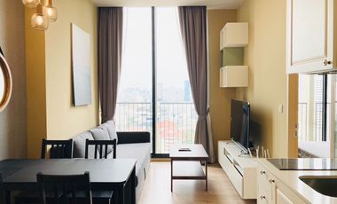 For sale 2 bed condo in Watthana, Bangkok