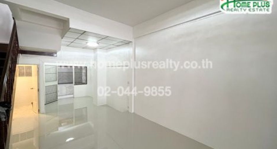 For sale 2 bedrooms townhouse in Bueng Kum, Bangkok
