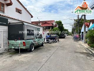 Продажа 2 спальни таунхаус в Буенг Кум, Бангкок