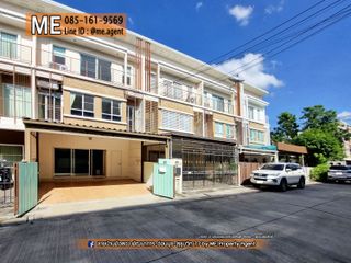 For rent 2 bed townhouse in Suan Luang, Bangkok
