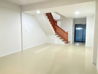 For sale 2 ベッドルーム townhouse in Saraphi, Chiang Mai