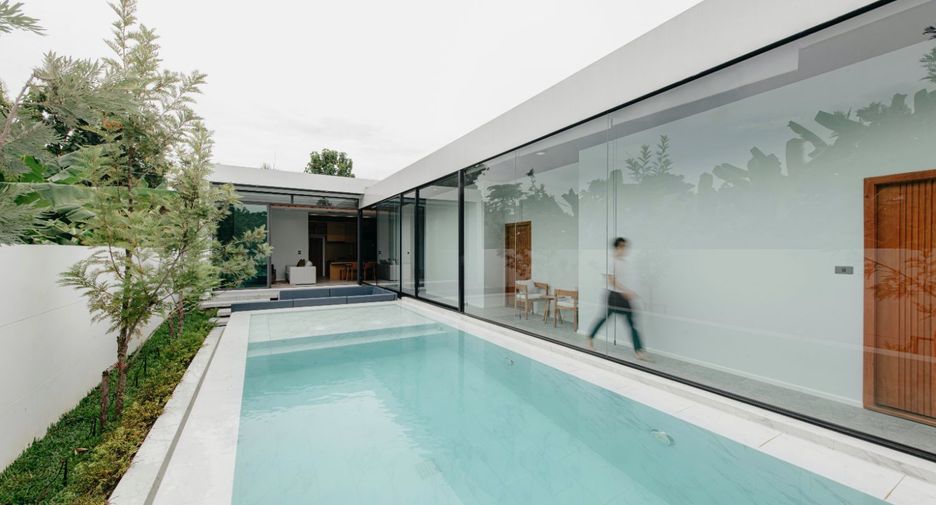 For sale 3 bedrooms villa in Mueang Chiang Mai, Chiang Mai