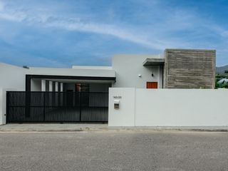 For sale 3 bedrooms villa in Mueang Chiang Mai, Chiang Mai