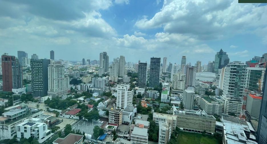 Wohnung zur Miete und zum Kauf mit 1 Zimmer in Khlong Toei, Bangkok