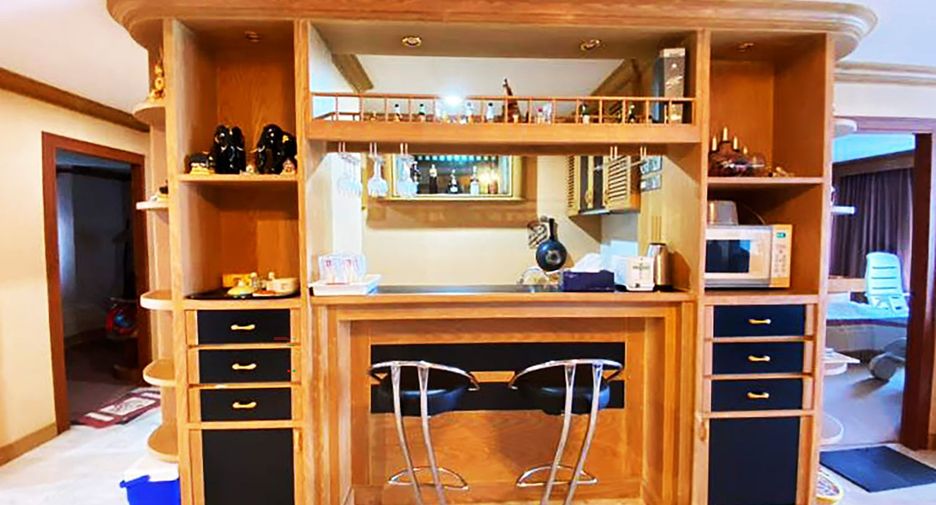 For sale 3 bedrooms condo in Klaeng, Rayong