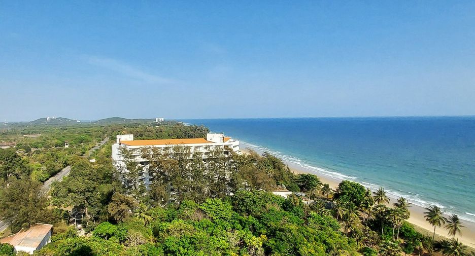 For sale 3 bedrooms condo in Klaeng, Rayong