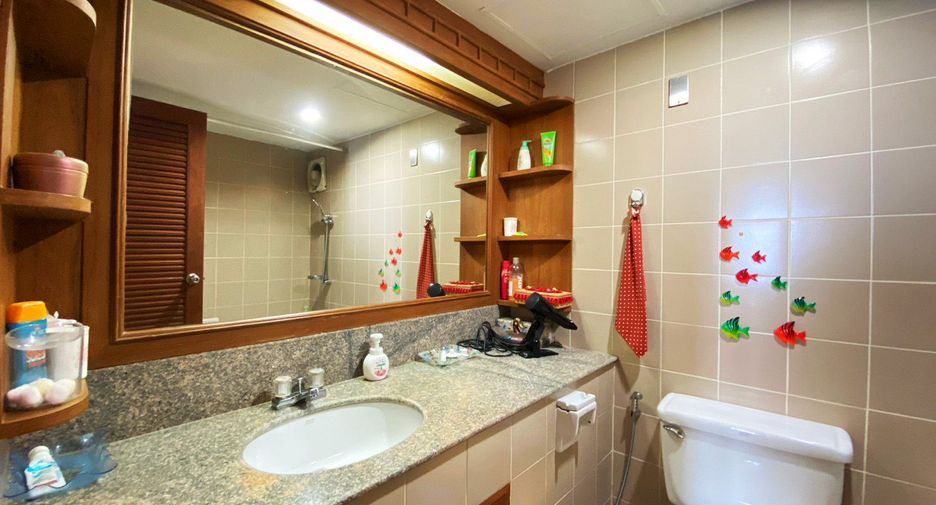 For sale 3 bedrooms condo in Klaeng, Rayong