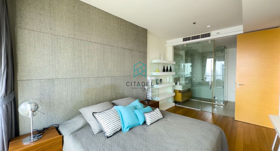 For rent 1 bed condo in Sathon, Bangkok