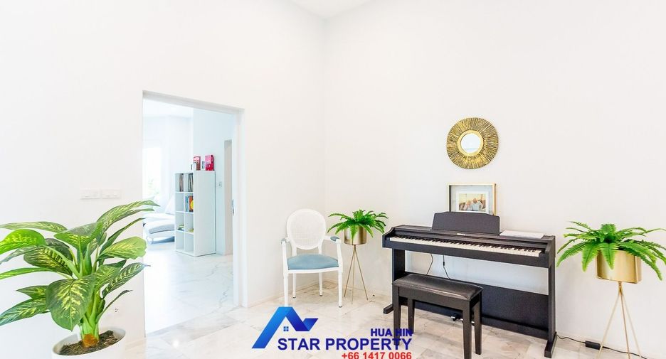 For sale 5 bedrooms villa in Hua Hin, Prachuap Khiri Khan