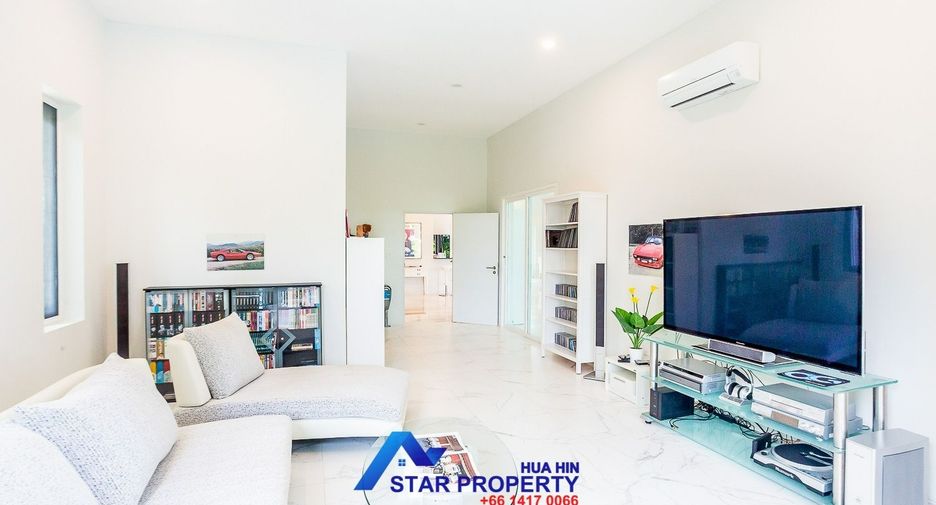 For sale 5 bedrooms villa in Hua Hin, Prachuap Khiri Khan