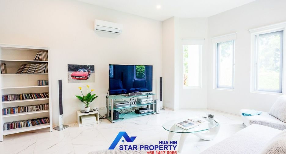 For sale 5 bedrooms villa in Hua Hin, Prachuap Khiri Khan
